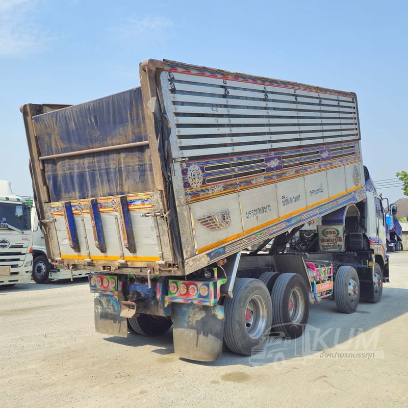 สิบสองล้อดั้มพ์ ISUZU FYH 360 แรง ปี 2555 (0856)