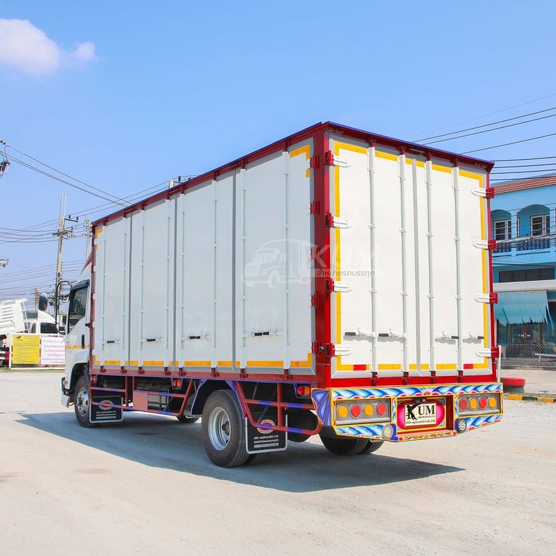 หกล้อตู้สิบบาน ISUZU FRR 210 แรง ปี 2565 (2331)