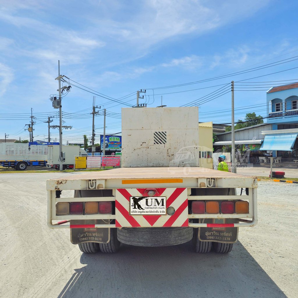 ISUZU FVZ 300 แรงม้า ปี 57 รถบรรทุก 10 ล้อ พื้นเรียบ (0978)
