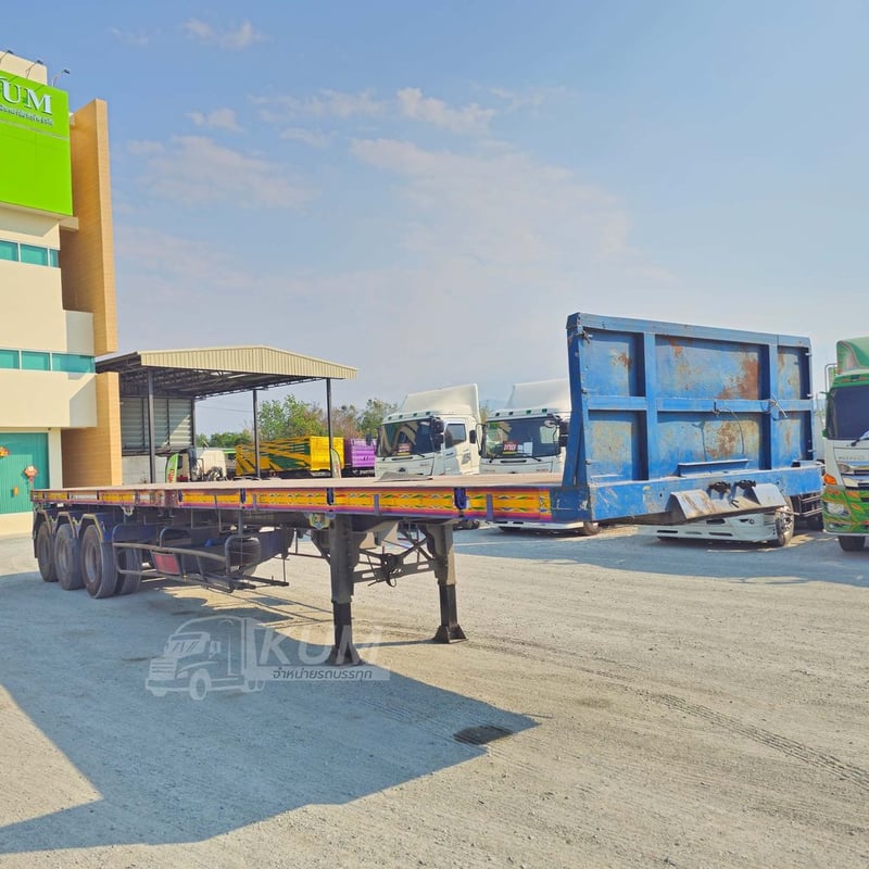 หางพื้นเรียบ สามเพลา อู่ ST ปี 2558 (8932)