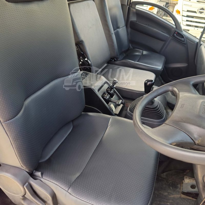 หกล้อหัวลาก ISUZU FTR 240 แรง ปี 2565 + หางก้าง สองเพลาพนัส ปี 2560(2712 5072) หกล้อหัวลาก ISUZU FTR 240 แรง ปี 2565 + หางก้าง สองเพลาพนัส ปี 2560(2712 5072)