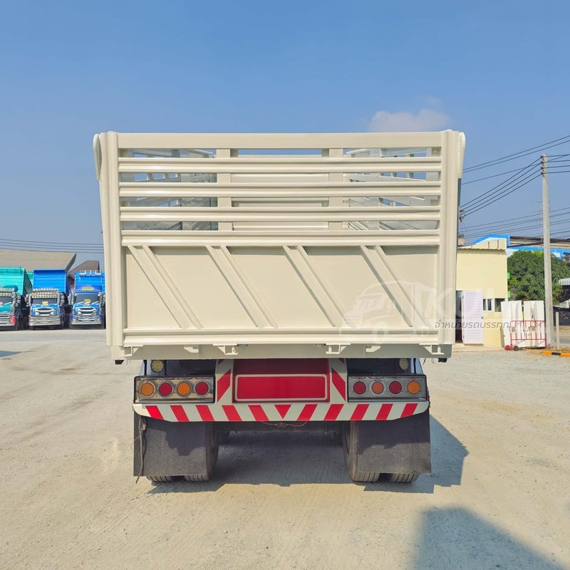 สิบล้อดั้มพ์ HINO FM1A 344 แรงม้า ปี 66 + หางดั้มพ์ สามเพลา อู่แม็กเทรลเลอร์ ปี 65 (1506 3778)