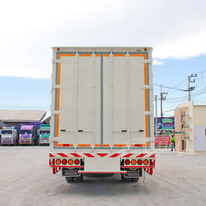 *ราคาตัด* หกล้อตู้สิบบาน HINO FC9J 175 แรง ปี 2556 (8338) *ราคาตัด* หกล้อตู้สิบบาน HINO FC9J 175 แรง ปี 2556 (8338)