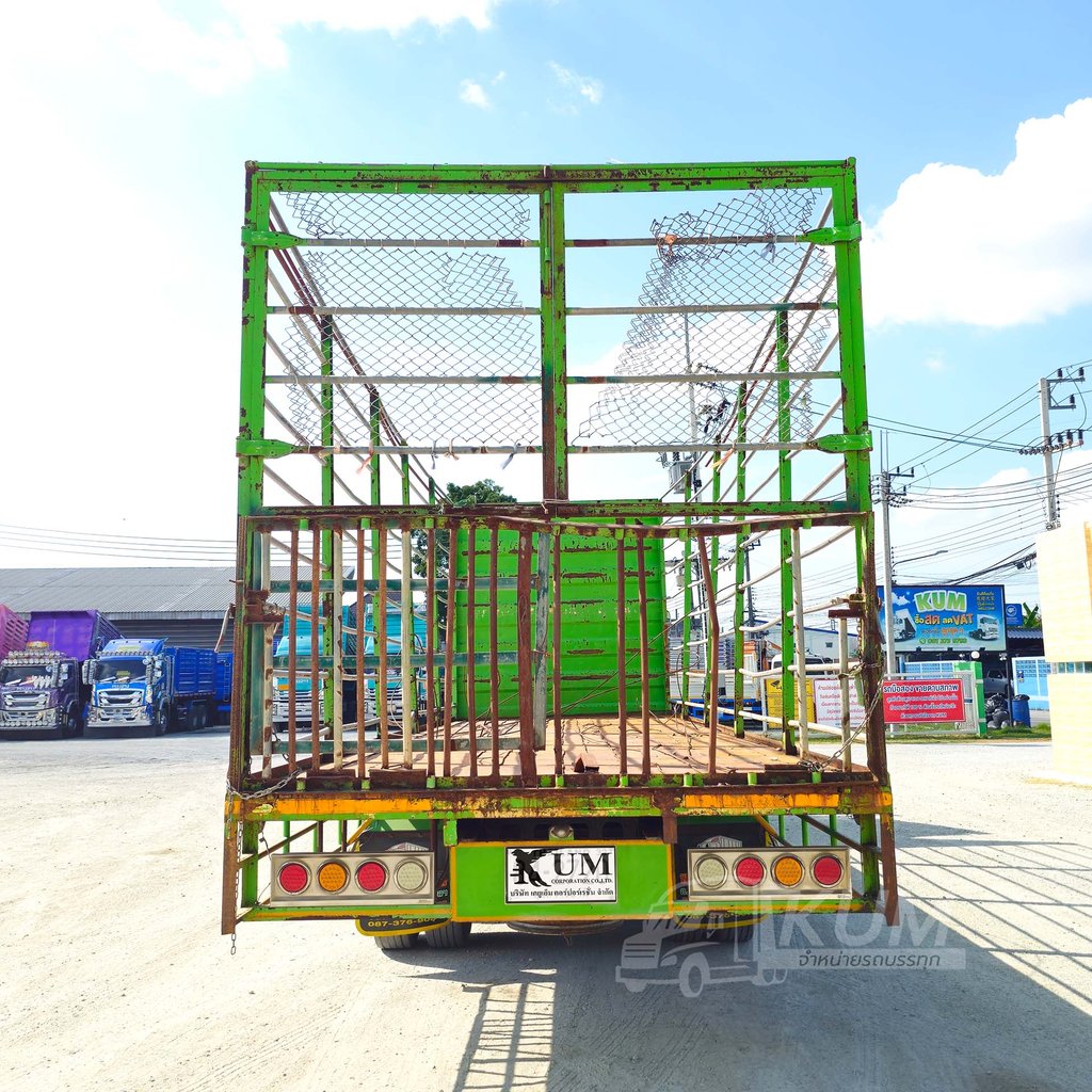 สิบล้อคอก ISUZU FVM 240 แรง ปี 2560 (2720)