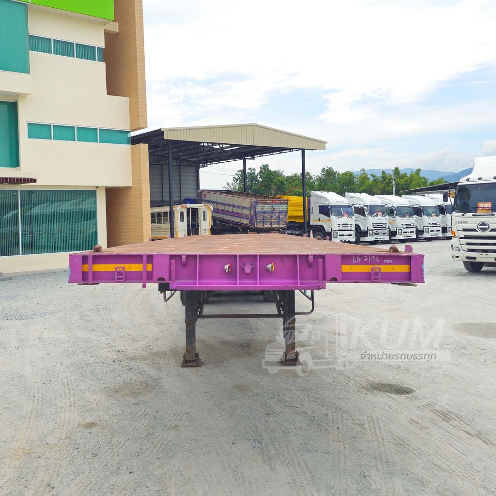 หางราคาเบาๆ หางพื้นเรียบ สามเพลา อู่ PANUSMAWIM ปี 55 (7198) หางราคาเบาๆ หางพื้นเรียบ สามเพลา อู่ PANUSMAWIM ปี 55 (7198)