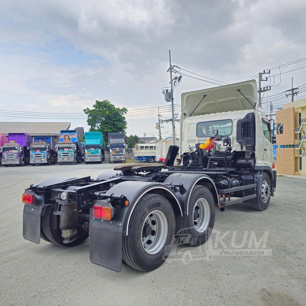 ผ่อน ลด ดอก สิบล้อหัวลาก HINO FG8J 260 แรงม้า ปี 62 ยางใหม่ทั้งคัน (2335) ผ่อน ลด ดอก สิบล้อหัวลาก HINO FG8J 260 แรงม้า ปี 62 ยางใหม่ทั้งคัน (2335)