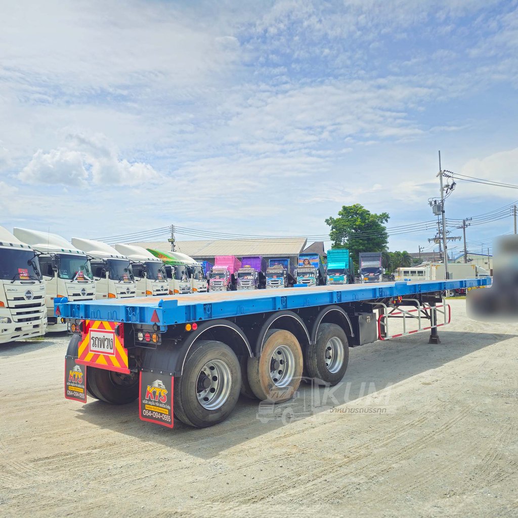 หางพื้นสวยๆ หางพื้นเรียบ สามเพลา อู่ Wafa ปี 65 (8655) หางพื้นสวยๆ หางพื้นเรียบ สามเพลา อู่ Wafa ปี 65 (8655)