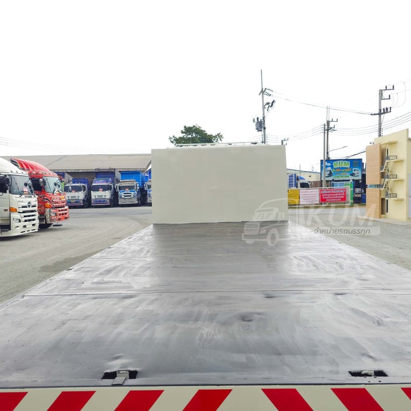 สิบล้อพื้นเรียบ HINO FL8J 260 แรง ปี 2560 (1784)