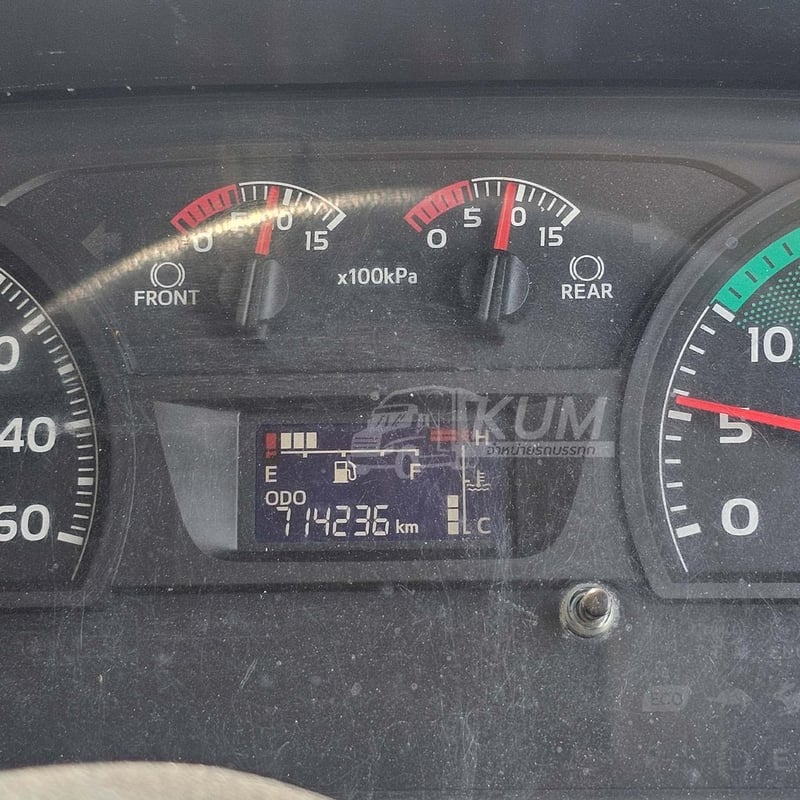 หกล้อตู้สิบบาน HINO FG8J 240 แรง ปี 2561 (4378)