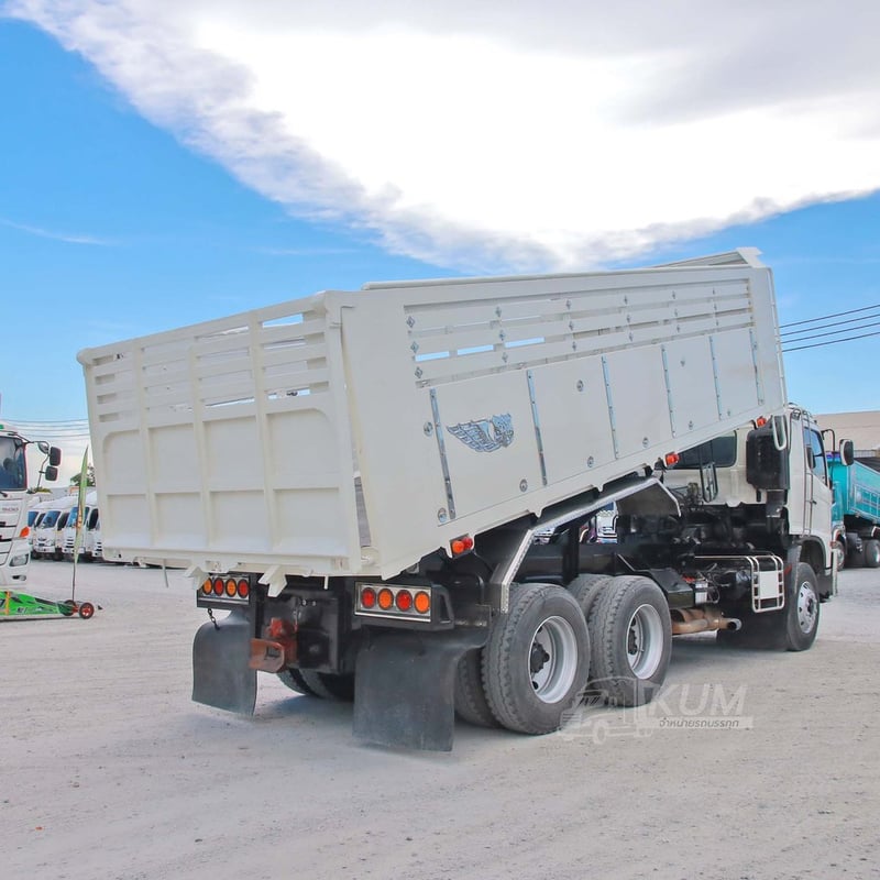 สิบล้อดั้มพ์ HINO 344 แรง ปี 56 (3163) สิบล้อดั้มพ์ HINO 344 แรง ปี 56 (3163)