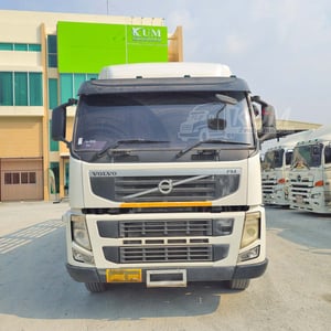 สิบสองล้อคอก Volvo FM 440 แรง ปี 2556 (2894)