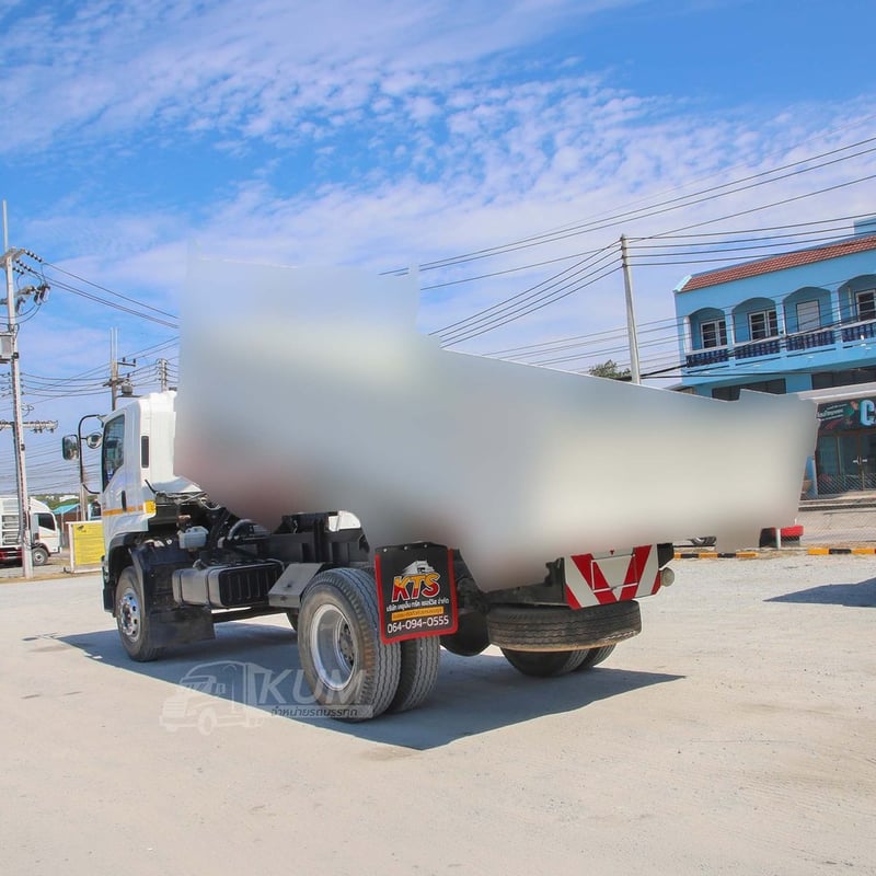 หัวคัสซี ISUZU FTR 240 แรง ปี 2566 (3266) หัวคัสซี ISUZU FTR 240 แรง ปี 2566 (3266)