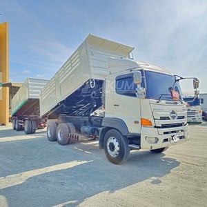 ราคาพิเศษ สิบล้อดั้มพ์ HINO FM1A 344 แรง ปี 59 + หางดั้มสามเพลา อู่สามมิตร (3775 8972)