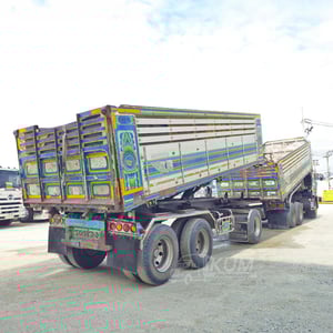 **Vายตัดราคาพิเศษ** สิบล้อดั้มพ์ HINO 344 แรง ปี 56 + หางดั้มพ์ สามเพลา อู่สหกิจ ปี 56 (3163 3164)