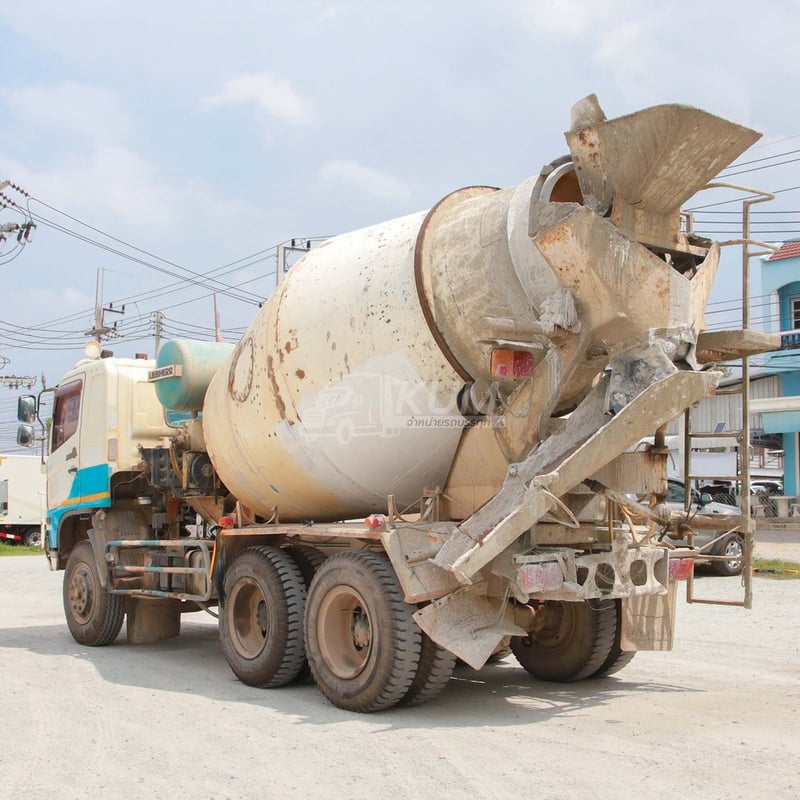 สิบล้อโม่ปูน HINO FM1A 330 แรง ปี 2555 (0742)