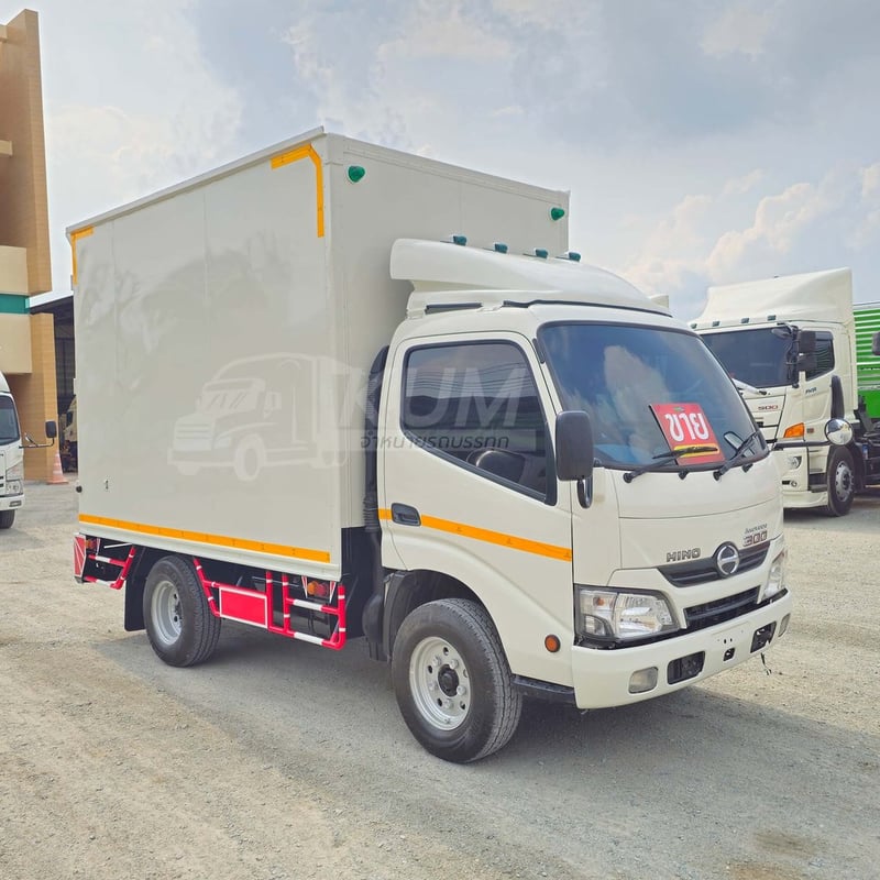 สี่ล้อตู้ HINO XZU 136 แรง ปี 2563 (637) สี่ล้อตู้ HINO XZU 136 แรง ปี 2563 (637)