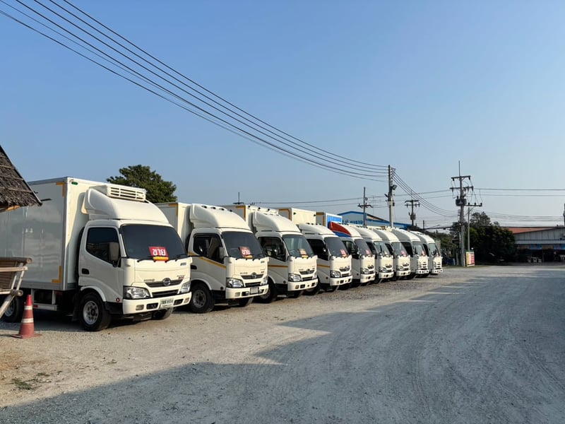 โปรลดราคาตอนนี้จุกๆ ลูกค้าเก่าลดให้คันละ 50,000.- ซื้อคู่หางลดอีก 50,000.- จุกๆเลย (All)