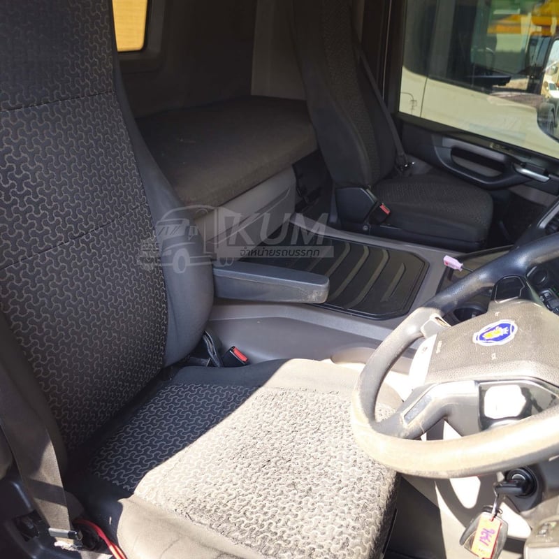 สิบล้อหัวลาก Scania P360 ปี 2563 (1376)