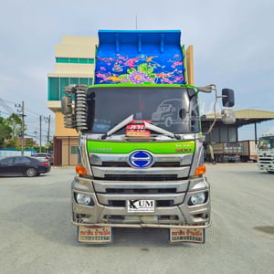 *Vายตัด*สิบล้อดั้มพ์ HINO FM1A 344 แรง ปี 2566 + หางดั้มพ์ สามเพลา อู่ ส.สมบัติ ปี 2565 (5902 2075)