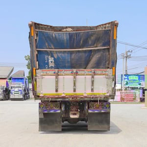 สิบสองล้อดั้มพ์ ISUZU FYH 360 แรง ปี 2556(2507)