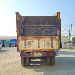 สิบล้อดั้มพ์ FXZ 360 แรง ปี 2554 + หางดั้มพ์ สามเพลา อู่ ส.สมบัติ ปี 2557 (9033 2502) สิบล้อดั้มพ์ FXZ 360 แรง ปี 2554 + หางดั้มพ์ สามเพลา อู่ ส.สมบัติ ปี 2557 (9033 2502)