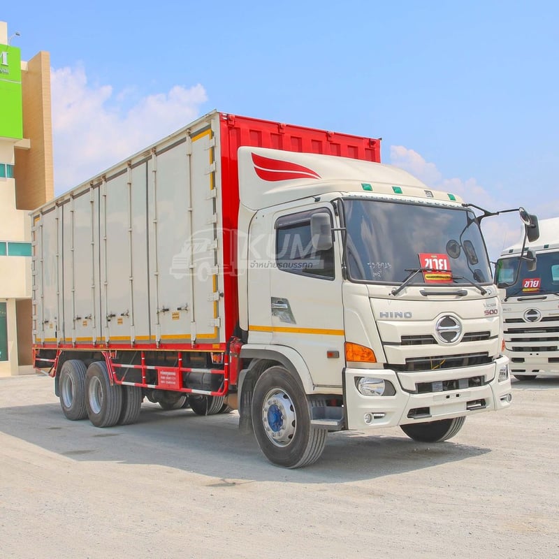 สิบล้อตู้สิบบาน HINO FL8J 260 ปี 2565 (5943)