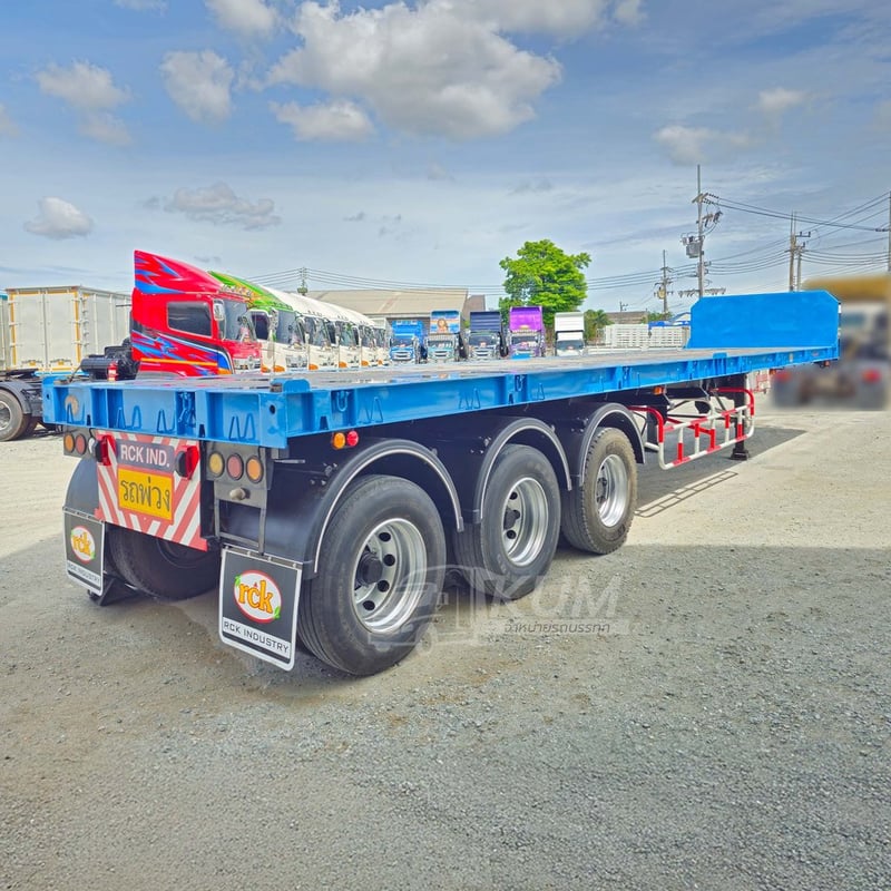  หางพื้นเรียบ สามเพลา มีบังเกอร์ อู่ RCK ปี 64 (8647)