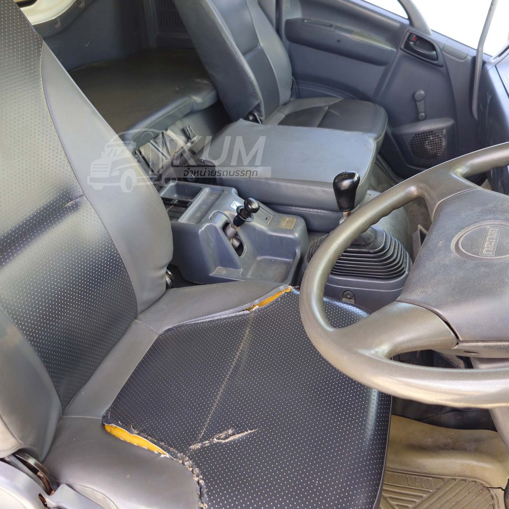 ISUZU FVZ 300 แรงม้า ปี 57 รถบรรทุก 10ล้อ พื้นเรียบ (0832)