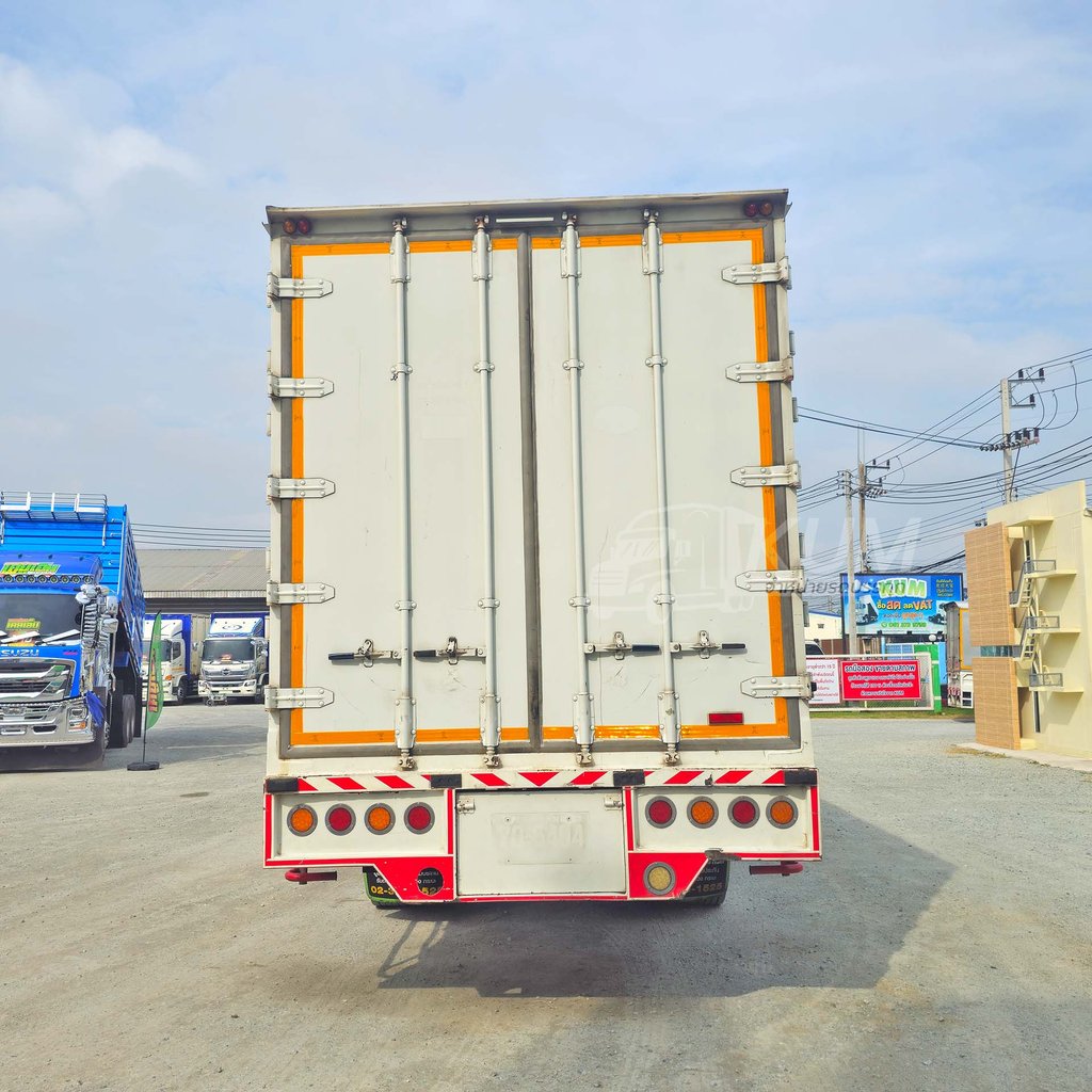 หกล้อตู้สิบบาน ISUZU FTR 240 แรง ปี 55 คันนี้ราคาถูกมาก ใช้วิ่งงานคืนทุนไวแน่นอน (5404) หกล้อตู้สิบบาน ISUZU FTR 240 แรง ปี 55 คันนี้ราคาถูกมาก ใช้วิ่งงานคืนทุนไวแน่นอน (5404)