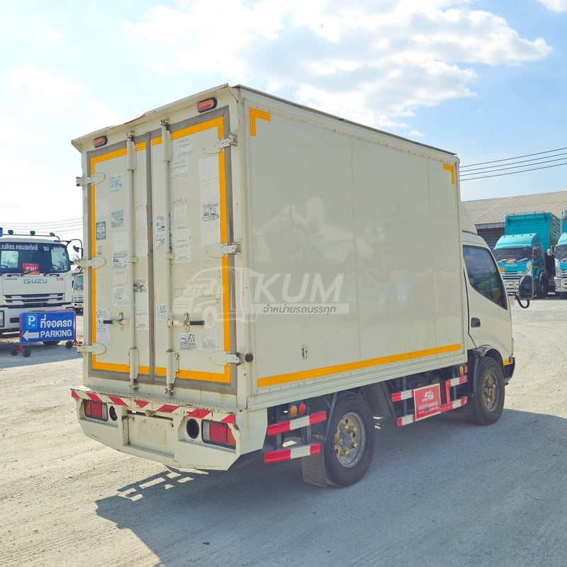 สี่ล้อตู้ HINO XZU 136 แรง ปี 2565 (8111) สี่ล้อตู้ HINO XZU 136 แรง ปี 2565 (8111)