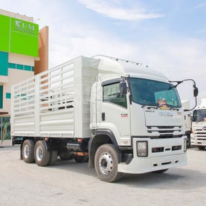 สิบล้อคอก ISUZU FVM 300 แรง ปี 2563 (4490)