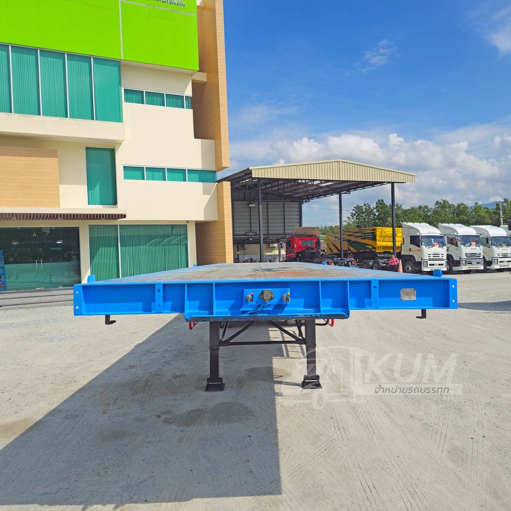 หางสวยๆ หางพื้นเรียบ สามเพลา อู่ RCK ปี 61 (4437) หางสวยๆ หางพื้นเรียบ สามเพลา อู่ RCK ปี 61 (4437)