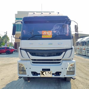 สิบล้อหัวลาก FUSO TV 401 แรง ปี 2564 (3214)
