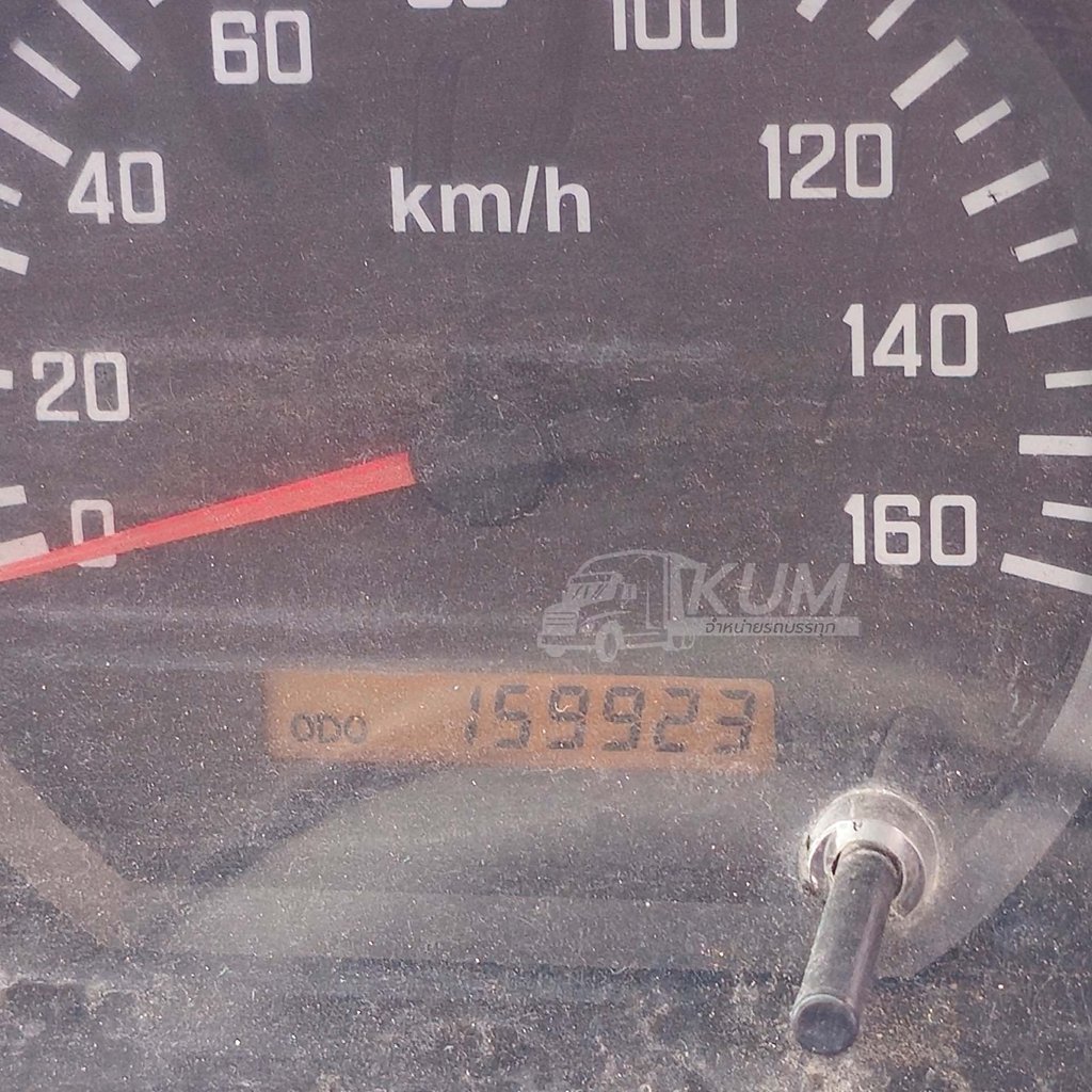 ผ่อน ลด ดอก หกล้อเครน ISUZU FTR 240 แรงม้า ปี 57 เครน UNIC  5.5 ตัน 5 ปลอก 4 ชัก  (0947)