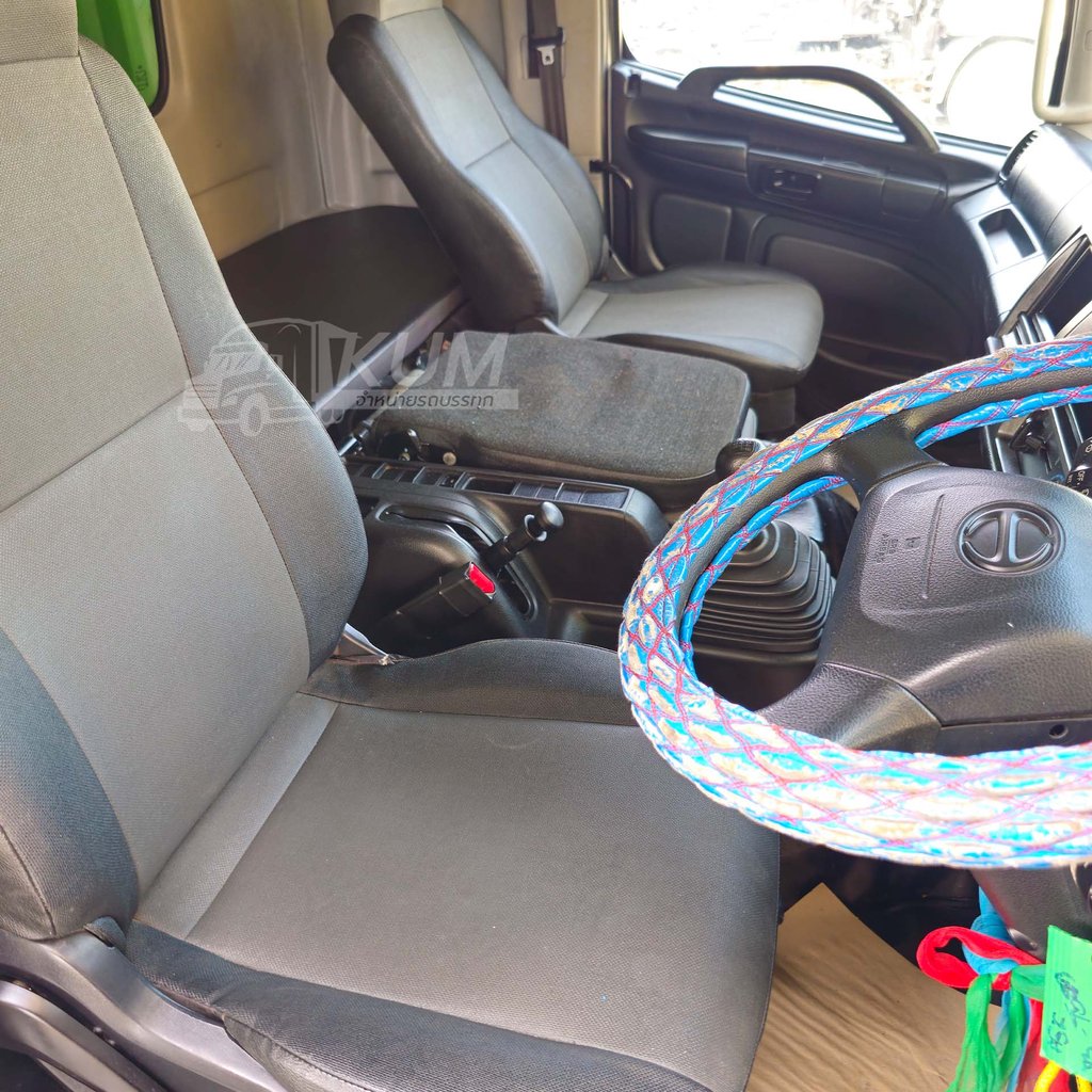 ผ่อน ลด ดอก หกล้อตู้สิบบาน  HINO FG8J 240 แรง ปี 65 (7509) ผ่อน ลด ดอก หกล้อตู้สิบบาน  HINO FG8J 240 แรง ปี 65 (7509)