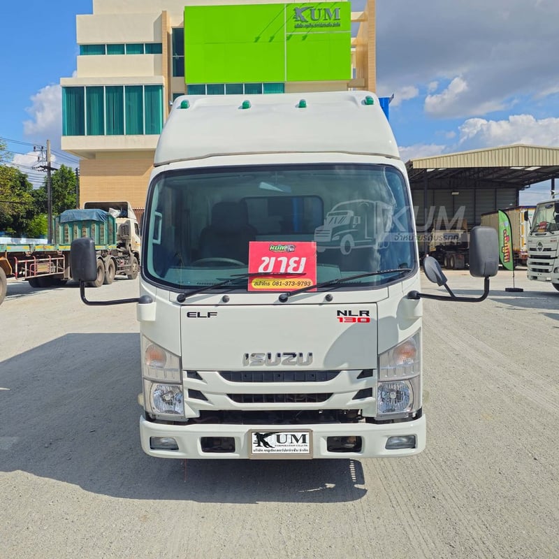 สี่ล้อตู้ ISUZU NLR 104 แรง ปี 2564 (4519)