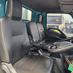 หกล้อโดยสาร HINO XZU 150 แรง ปี 2561 (2872) หกล้อโดยสาร HINO XZU 150 แรง ปี 2561 (2872)