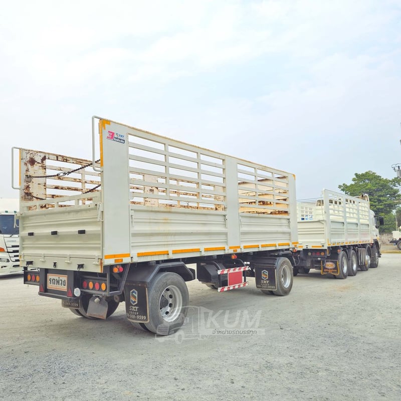 สิบสองล้อคอก Volvo FM 440 แรง ปี 2556 + หางคอก สองเพลา อู่เอสเคที ปี 65 (6467 2894)