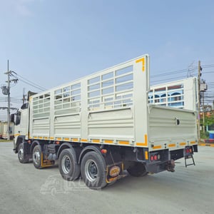 สิบสองล้อคอก Volvo FM 440 แรง ปี 2556 (2894)