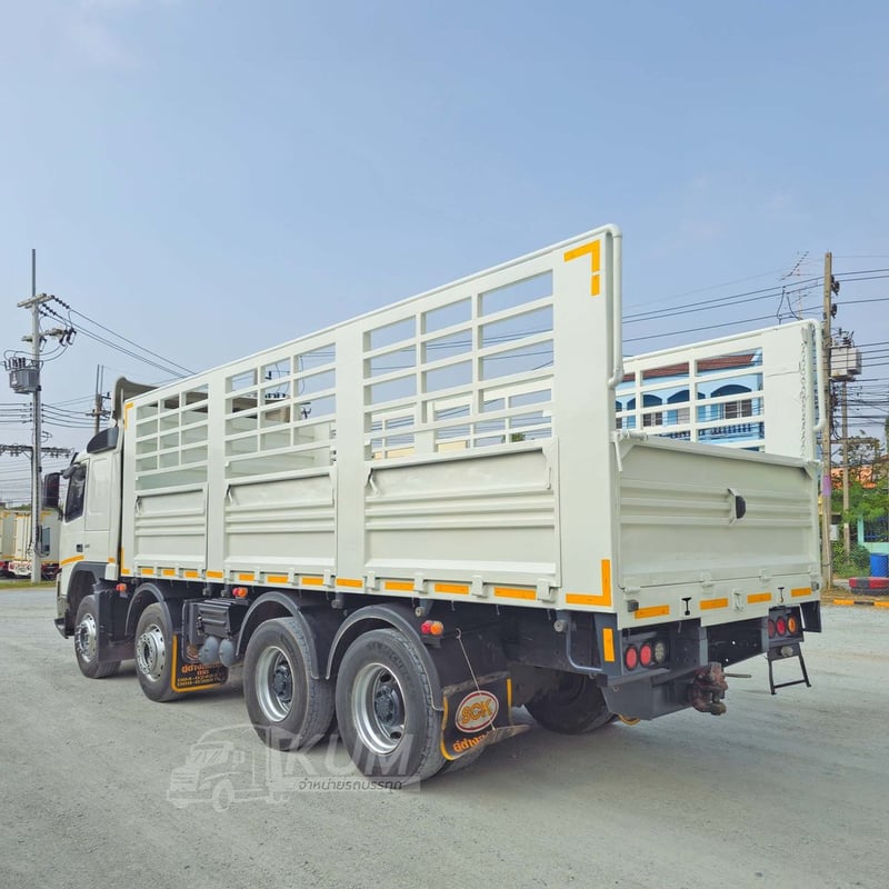 สิบสองล้อคอก Volvo FM 440 แรง ปี 2556 (2894)