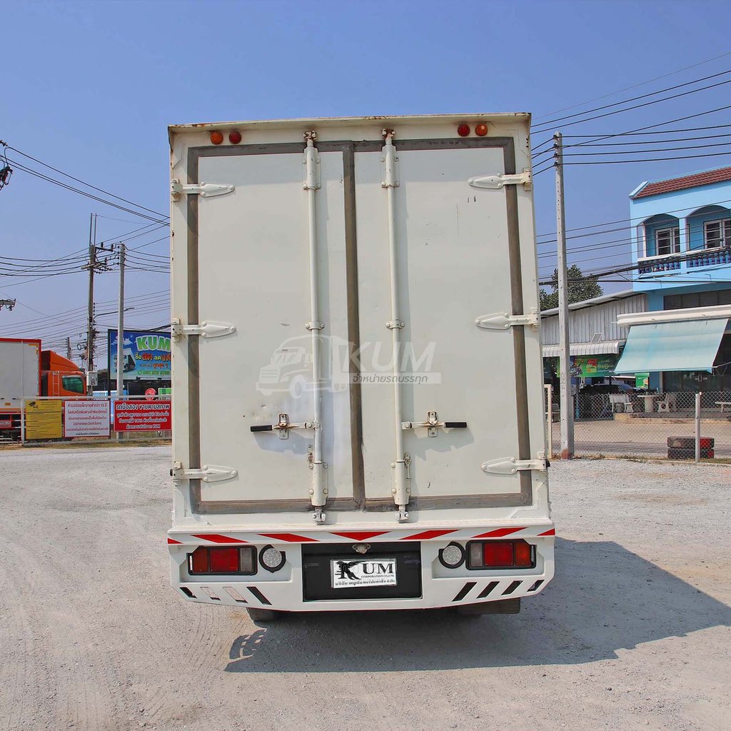 สด ลด VAT สี่ล้อตู้ HINO XZU 136 แรงม้า ปี 63 ราคาพิเศษ (3262)