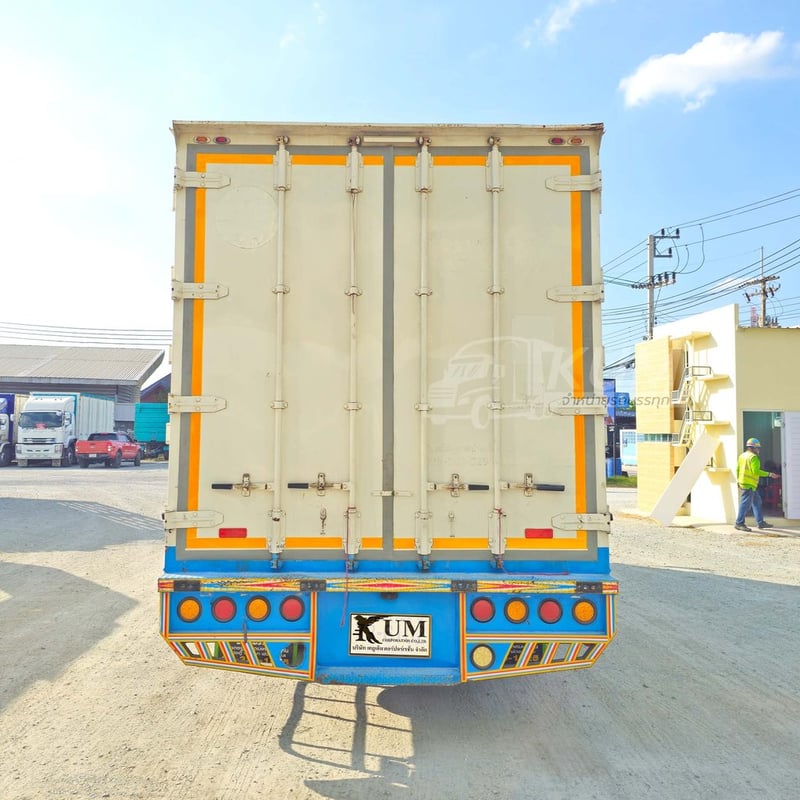 หกล้อตู้สิบบาน HINO FC9J 175 แรง ปี 2564 (6102)