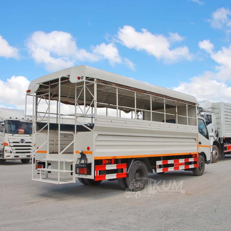 หกล้อโดยสาร HINO XZU 150 แรง ปี 2565 (3079) หกล้อโดยสาร HINO XZU 150 แรง ปี 2565 (3079)