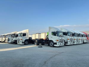 มัดรวมหัวลากญี่ปุ่น ยุโรปมาให้แล้ว เข้ามาดูรถก่อนได้ที่ชลบุรี โทร 081-373-9793 (All)