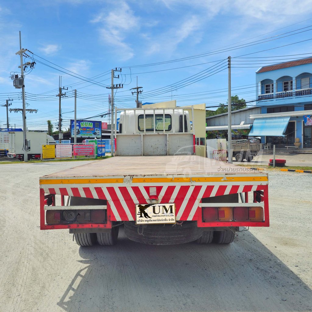 ISUZU FVM 240แรงม้า ปี 55รถบรรทุก 10ล้อ พื้นเรียบ (5844)