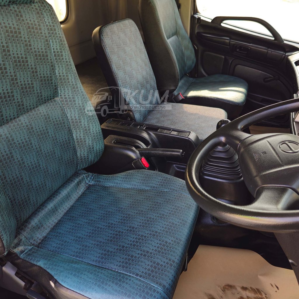 สด ลด VAT หกล้อตู้สิบบาน HINO FG 212 แรง ปี 55 (3689) สด ลด VAT หกล้อตู้สิบบาน HINO FG 212 แรง ปี 55 (3689)