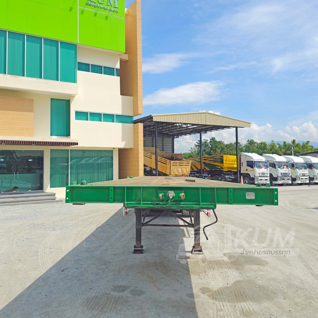 หางราคาเบาๆ หางพื้นเรียบ สามเพลา อู่ RCK ปี 60 (6737) หางราคาเบาๆ หางพื้นเรียบ สามเพลา อู่ RCK ปี 60 (6737)