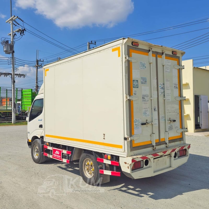 สี่ล้อตู้ HINO XZU 136 แรง ปี 2565 (8111) สี่ล้อตู้ HINO XZU 136 แรง ปี 2565 (8111)