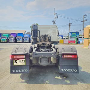 **Vายตัดมีให้เลือกหลายคัน** สิบล้อหัวลาก Volvo FM 440 แรง ปี 2561 (3692)