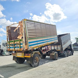  สิบสองล้อดั้มพ์ ISUZU FYH 360 แรง ปี 2555 +หางดั้มพ์ สองเพลา อู่ ส.ส่งเสริม ปี 2559 (0856 0819)